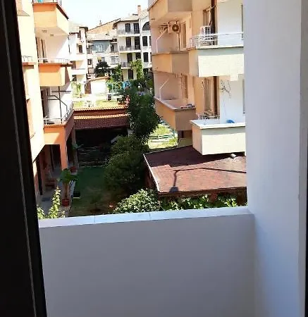 Family Bohemi Ii Guest house Primorsko